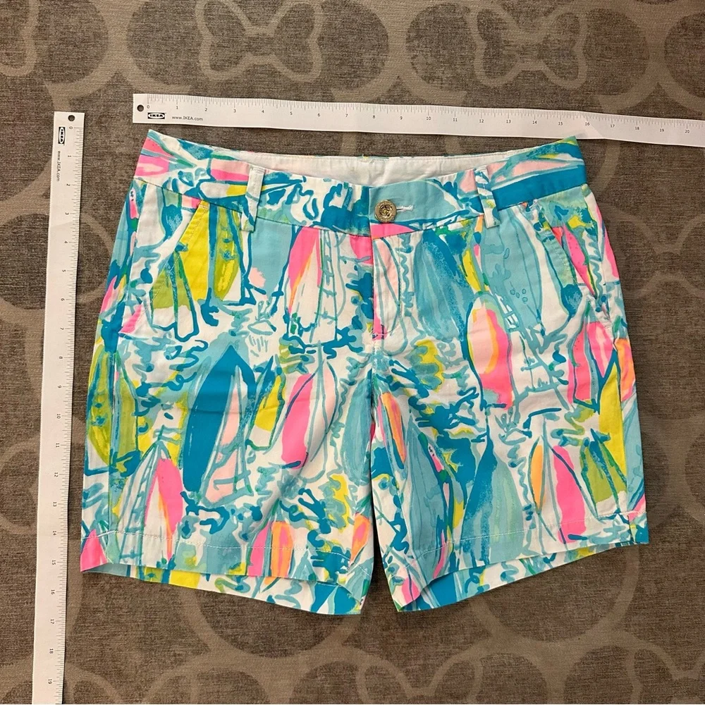 Lilly Pulitzer Jayne short - multi Beach & bae NWT - size 4